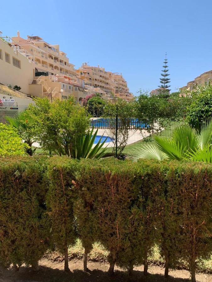 Ferienwohnung Encantador Piso Con Terraza Y Piscina Benalmádena Exterior foto