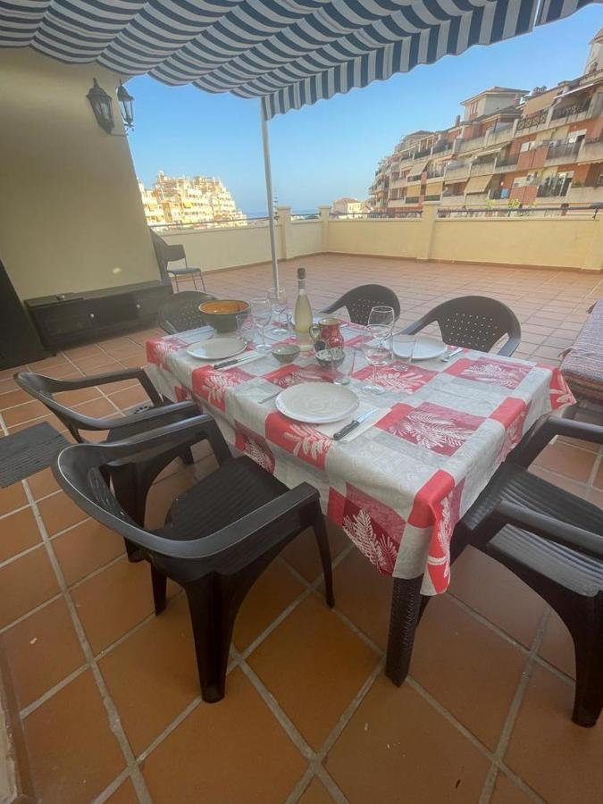 Ferienwohnung Encantador Piso Con Terraza Y Piscina Benalmádena Exterior foto